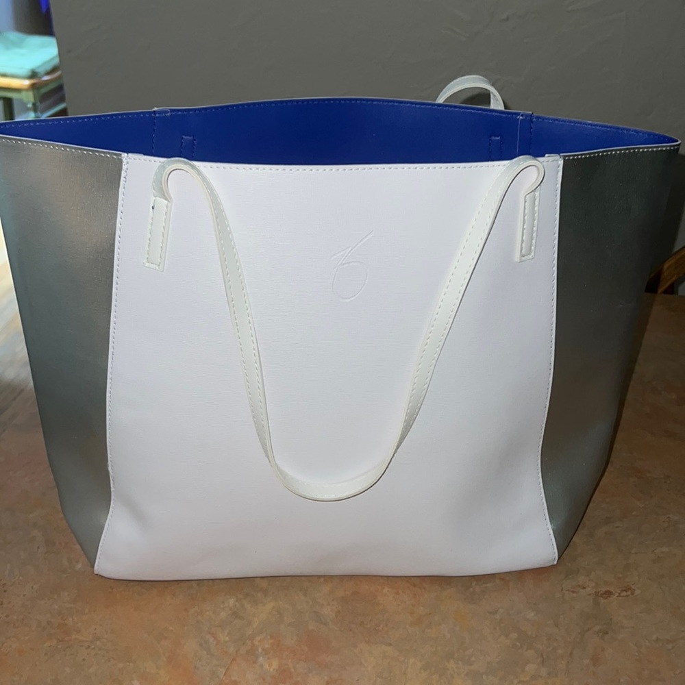 ZO Skin Health Tote Bag